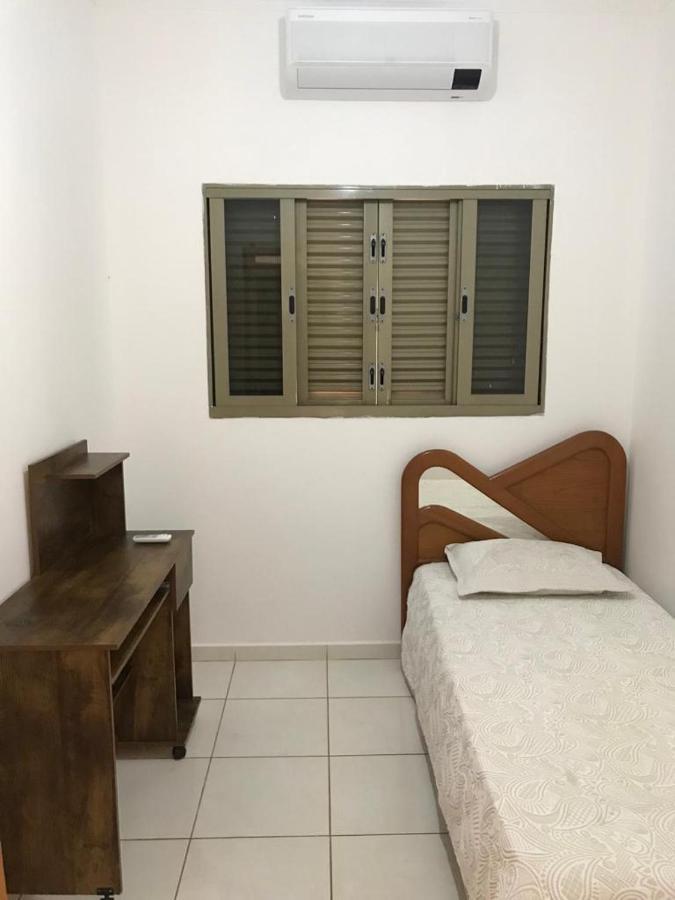 Bela Casa Com Churrasqueira E Estacionamento Villa Olímpia Екстериор снимка