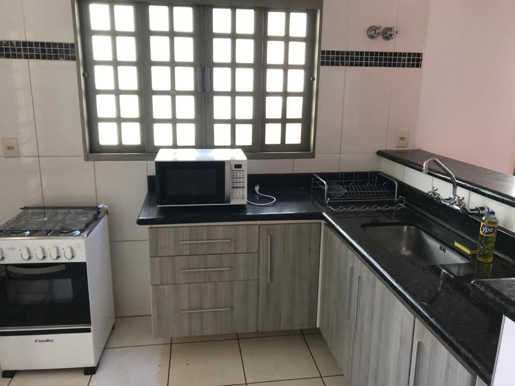 Bela Casa Com Churrasqueira E Estacionamento Villa Olímpia Екстериор снимка